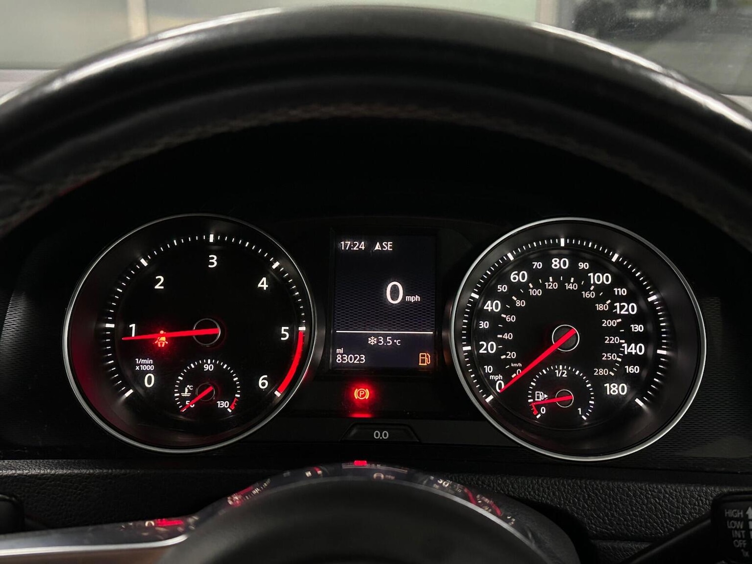 Used Volkswagen Golf 2016 for sale - 77140743: Photo 24