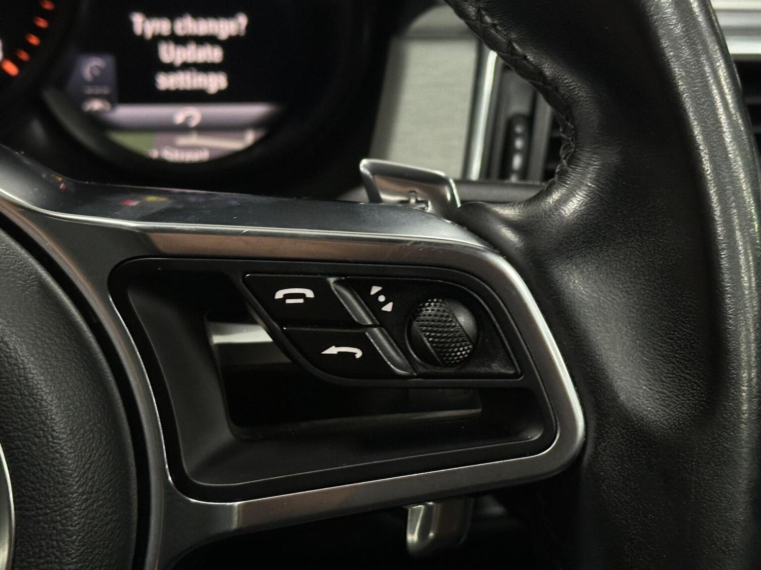 Used Porsche Macan 2017 for sale - 76799204: Photo 27