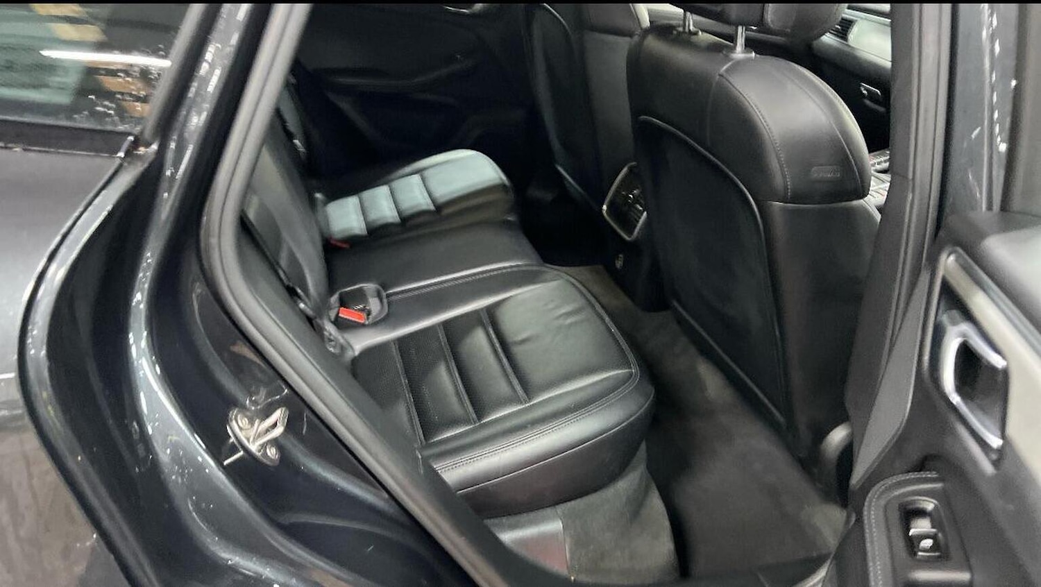 Used Porsche Macan 2017 for sale - 76799204: Photo 4