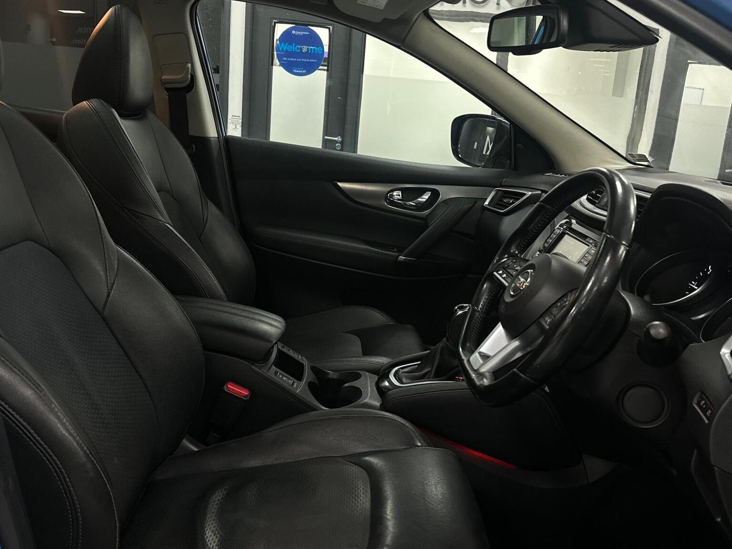 Used Nissan Qashqai 2017 for sale - 76896982: Photo 21