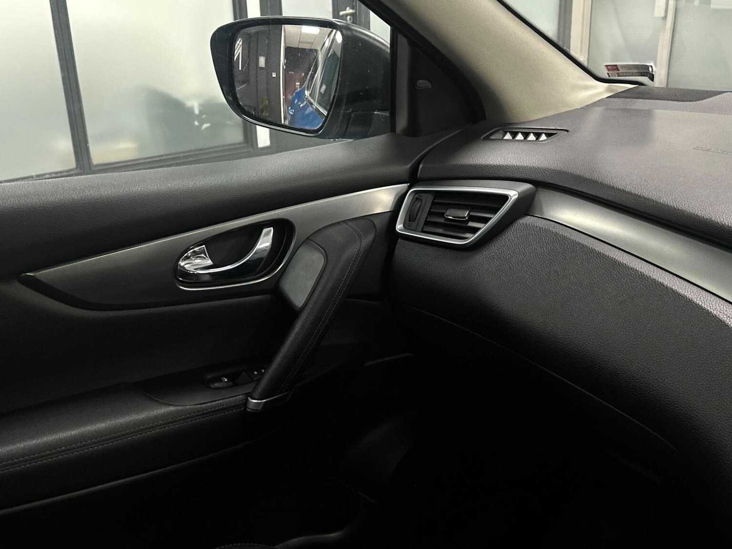 Used Nissan Qashqai 2017 for sale - 76896982: Photo 31