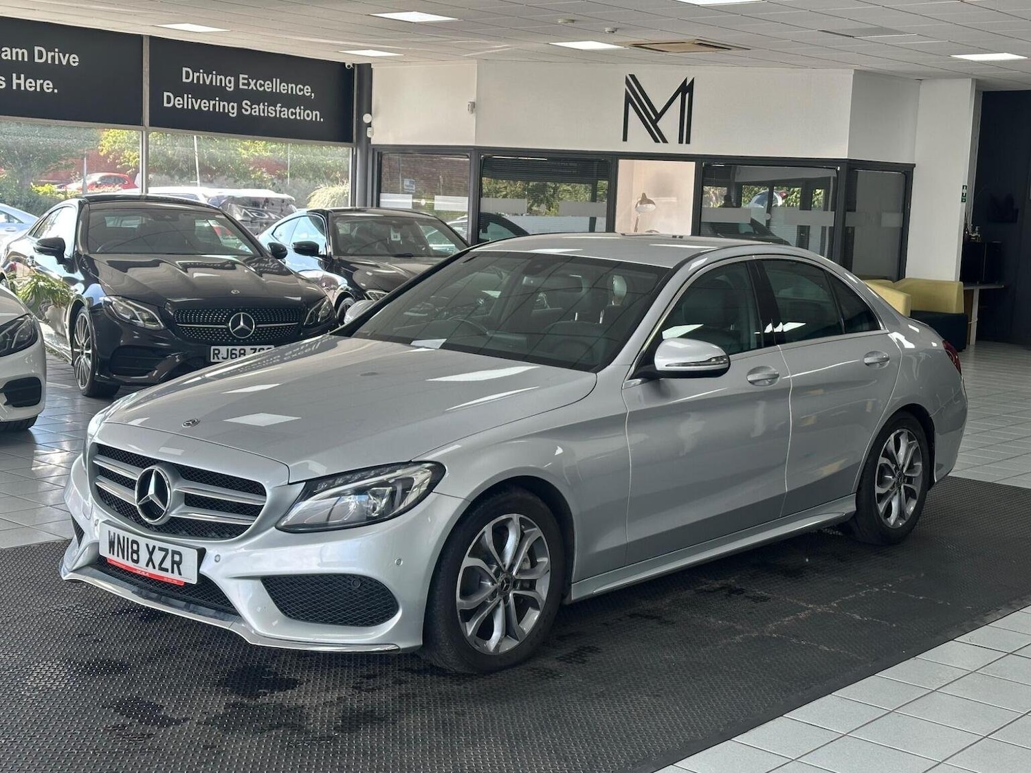 Used Mercedes-Benz C Class 2018 for sale - 77159309: Photo 5