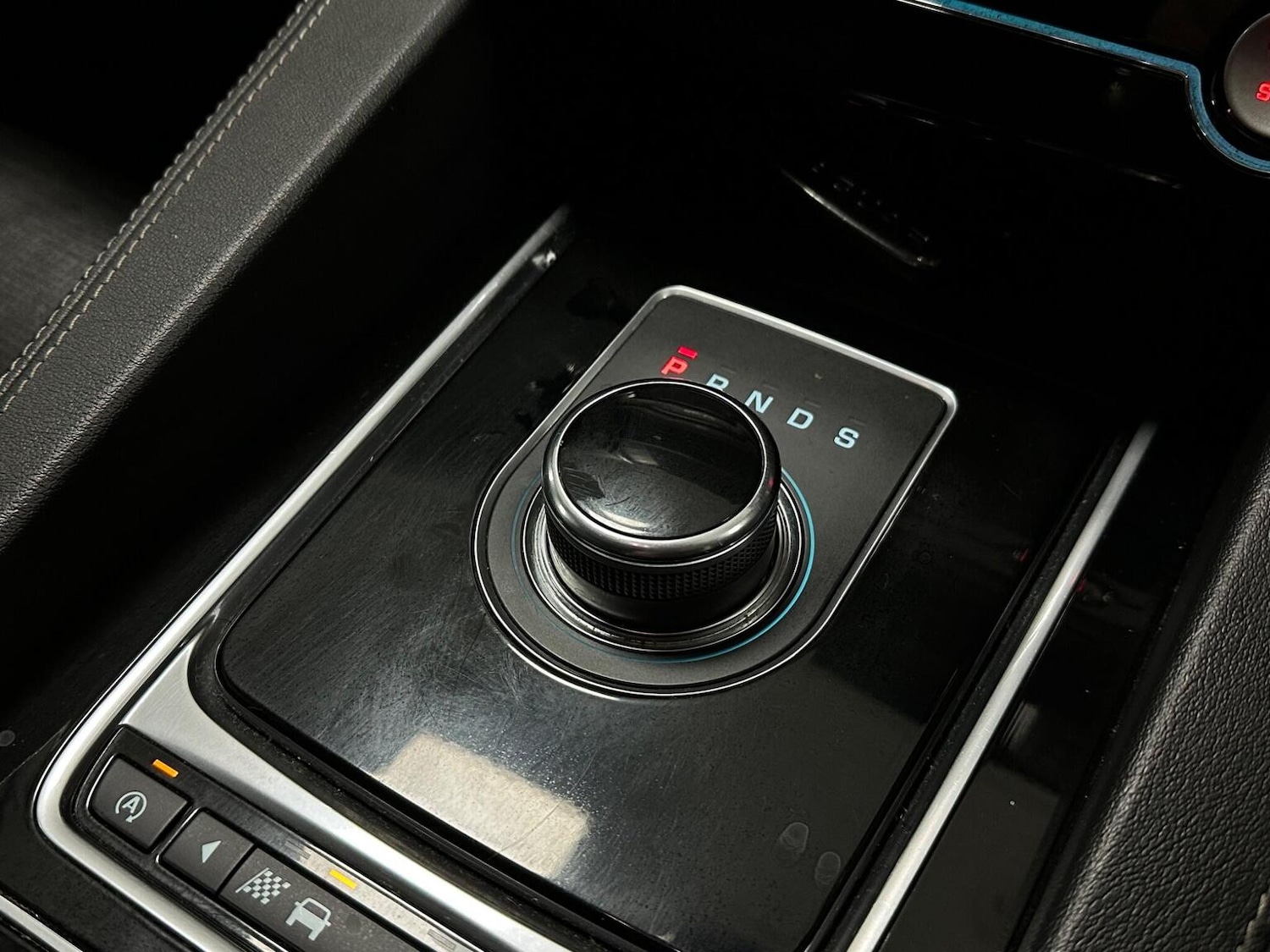 Used Jaguar F-Pace 2017 for sale - 77118517: Photo 23