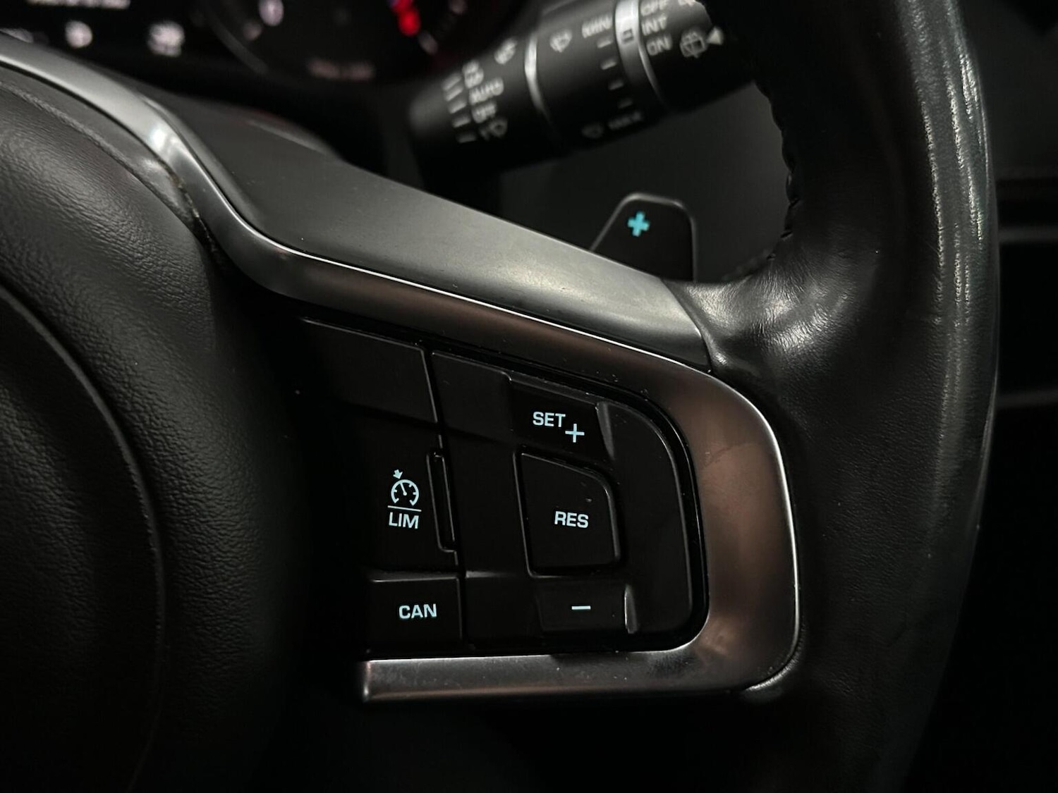 Used Jaguar F-Pace 2017 for sale - 77118517: Photo 26