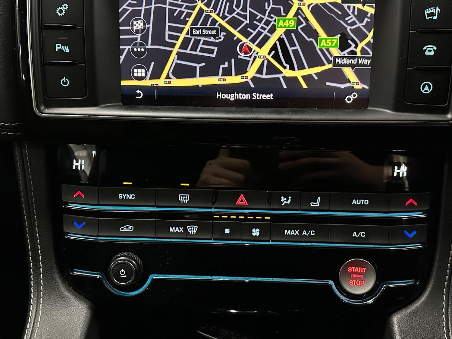 Used Jaguar F-Pace 2017 for sale - 77118517: Photo 27