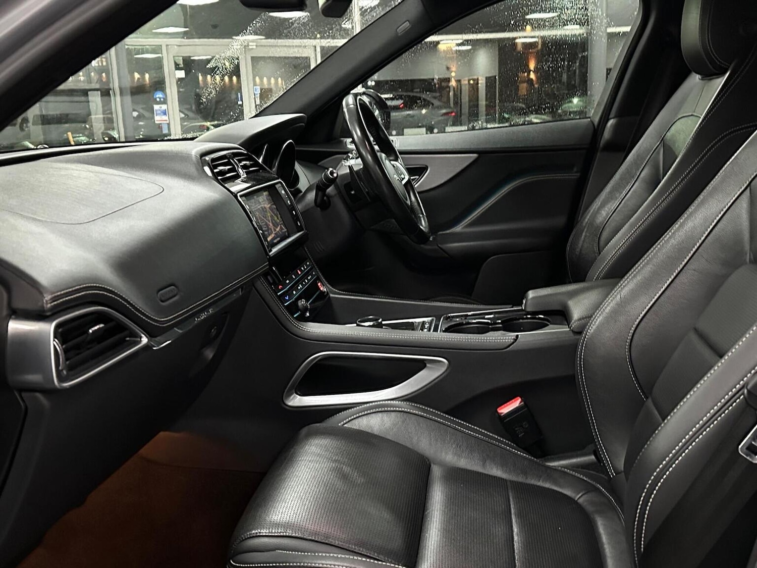 Used Jaguar F-Pace 2017 for sale - 77118517: Photo 38