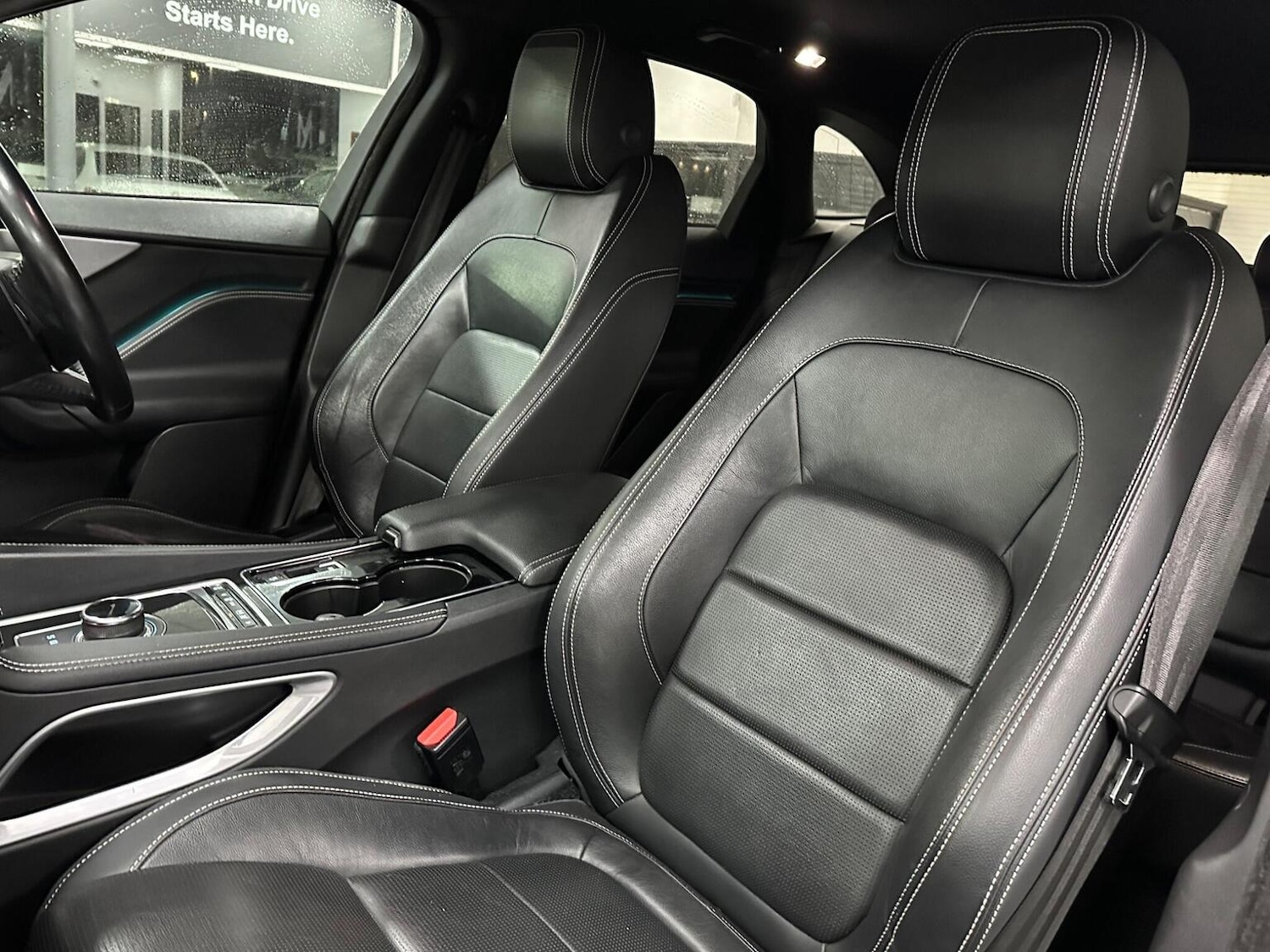 Used Jaguar F-Pace 2017 for sale - 77118517: Photo 39