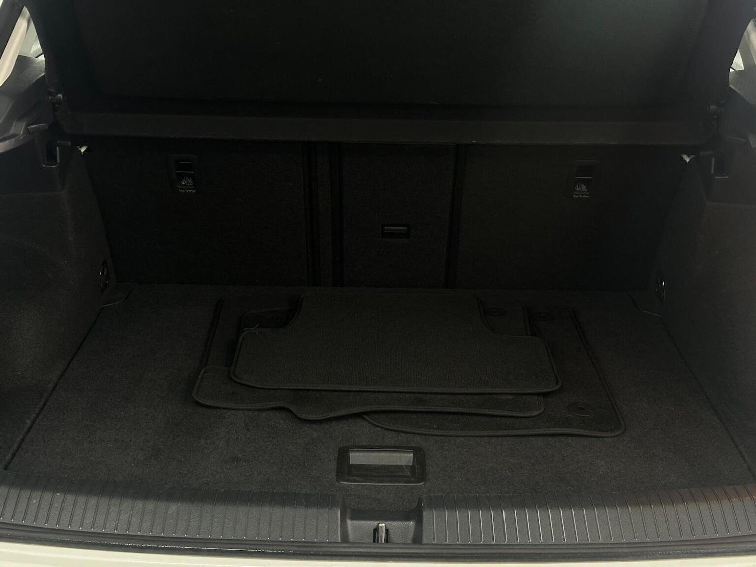 Used Volkswagen T-Roc 2019 for sale - 76794263: Photo 13