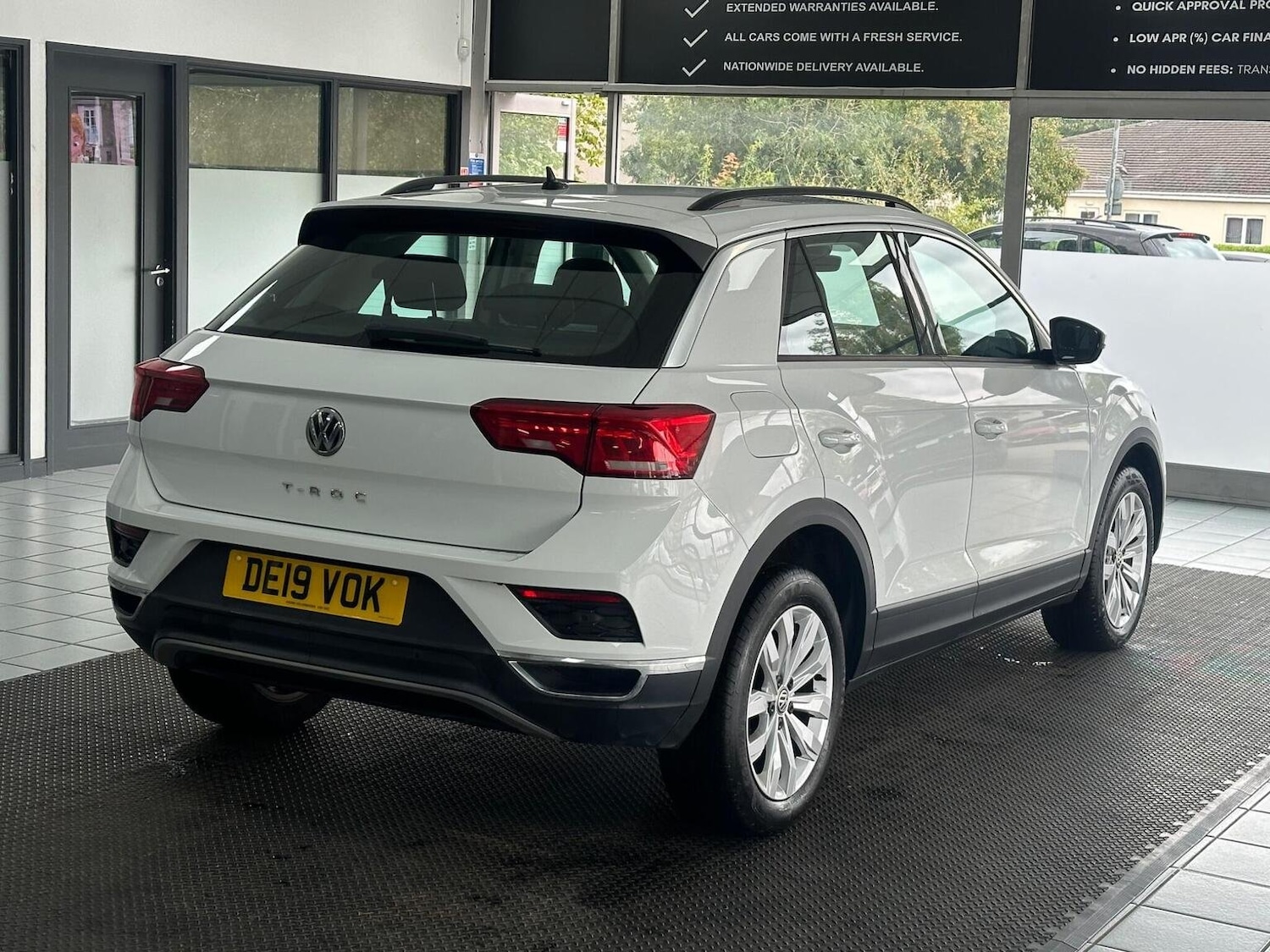 Used Volkswagen T-Roc 2019 for sale - 76794263: Photo 16