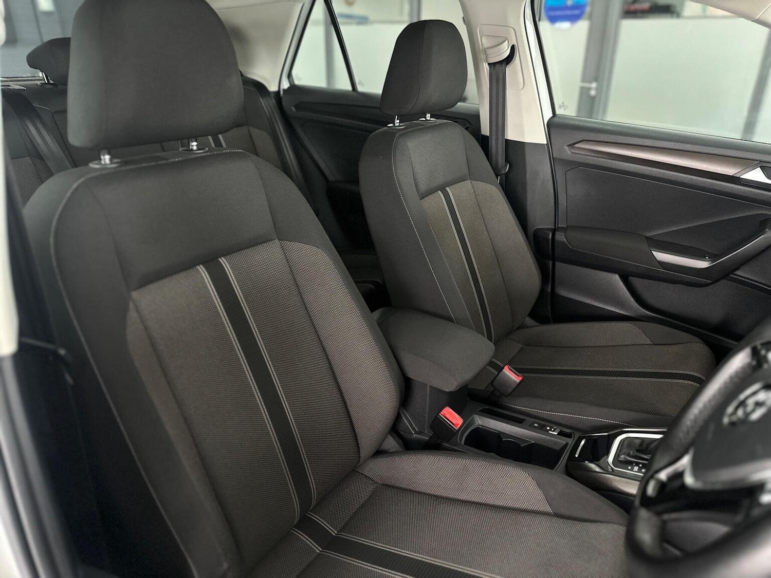 Used Volkswagen T-Roc 2019 for sale - 76794263: Photo 23