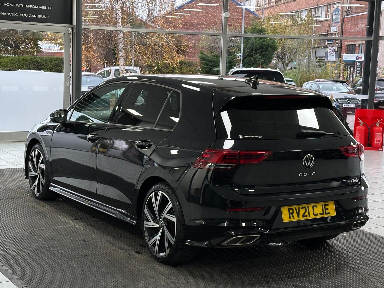 Used Volkswagen Golf 2021 for sale - 76656075: Photo 11