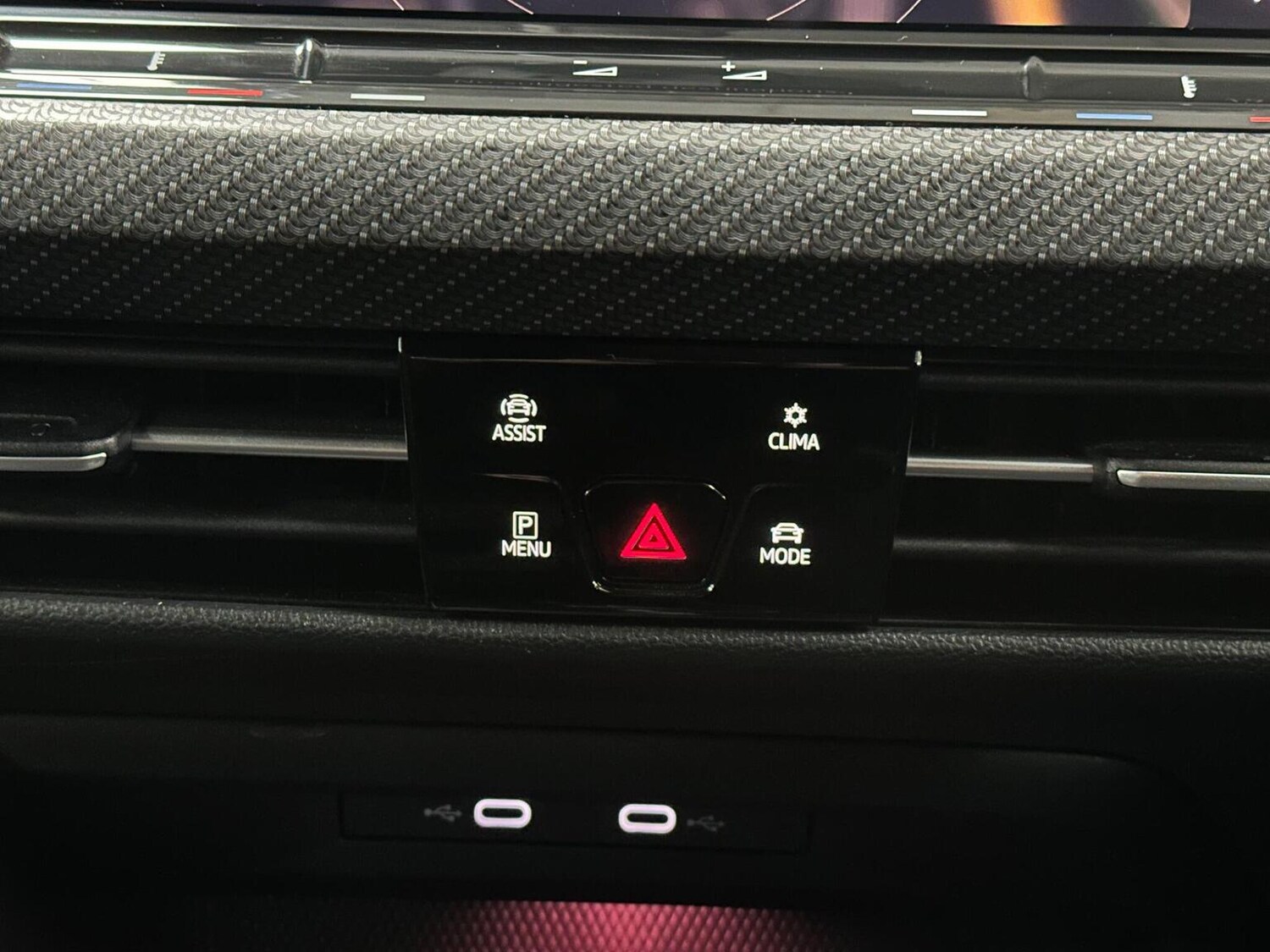 Used Volkswagen Golf 2021 for sale - 76656075: Photo 28