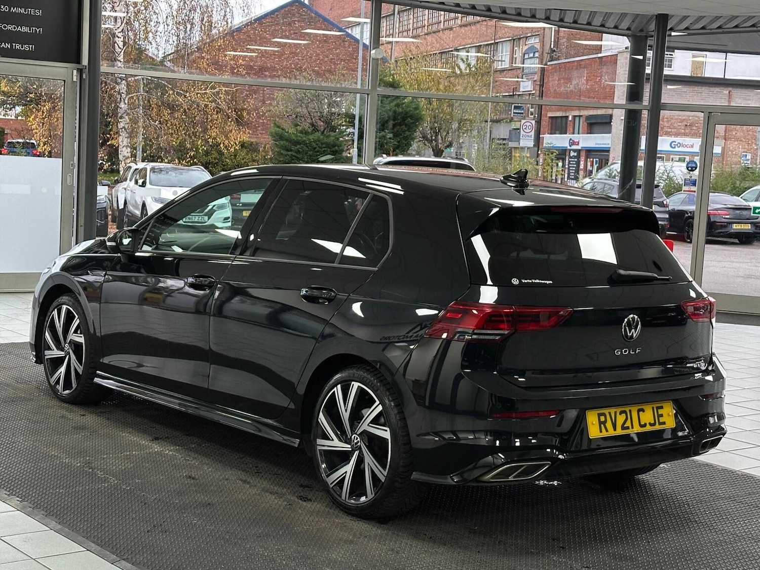 Used Volkswagen Golf 2021 for sale - 76656075: Photo 9