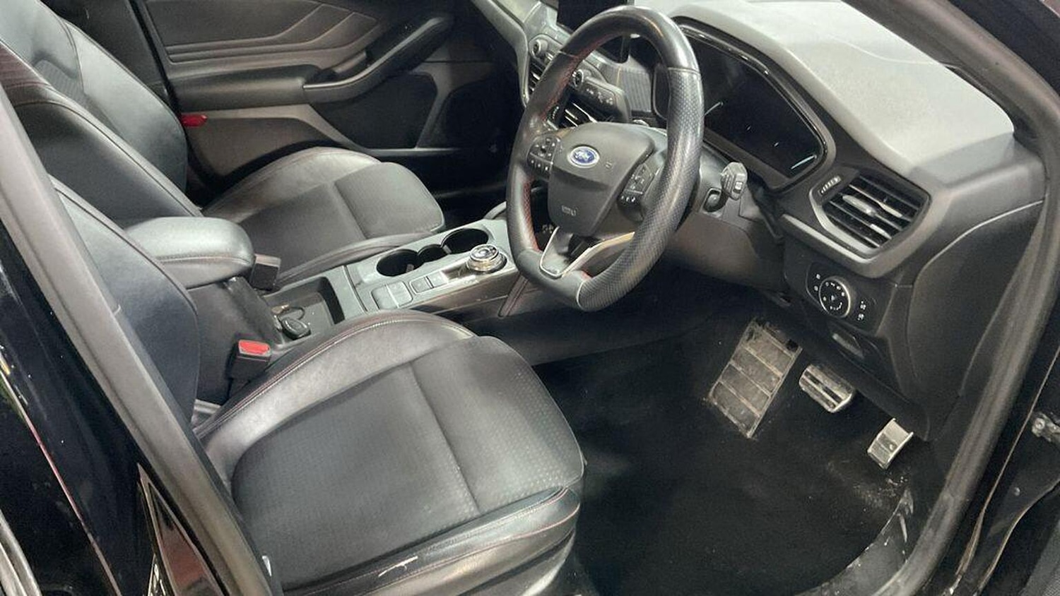 Used Ford Focus 2019 for sale - 76769781: Photo 9