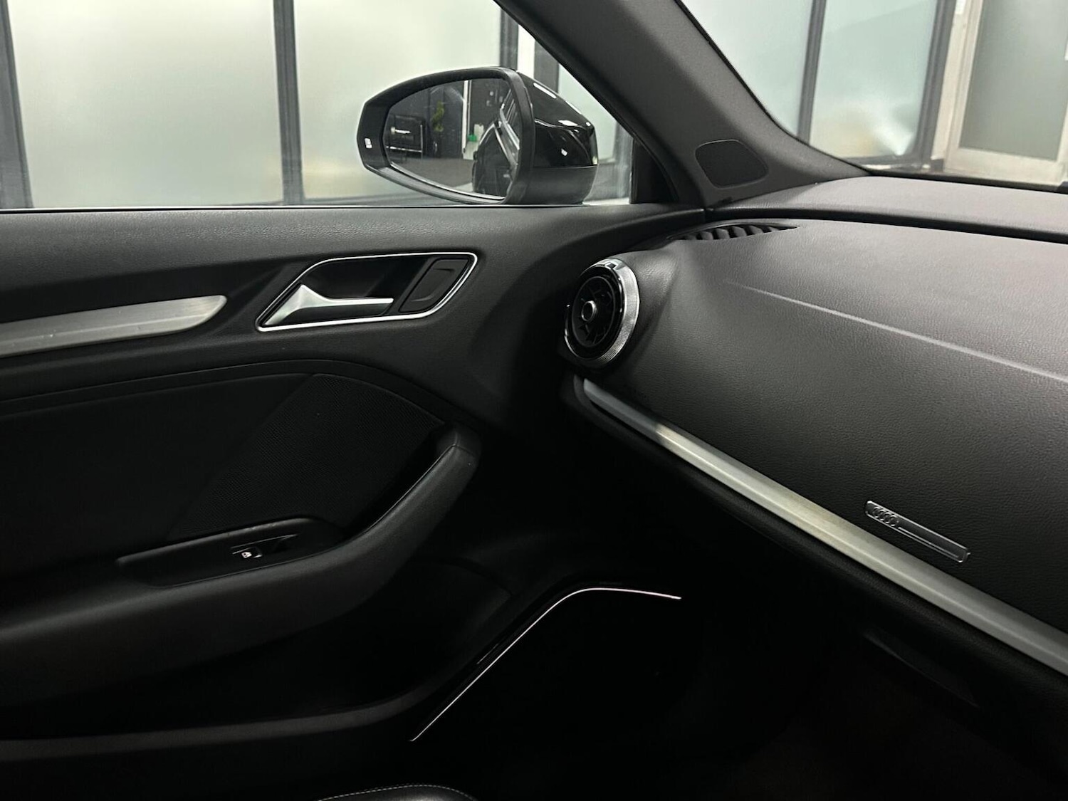 Used Audi A3 2018 for sale - 76687218: Photo 33