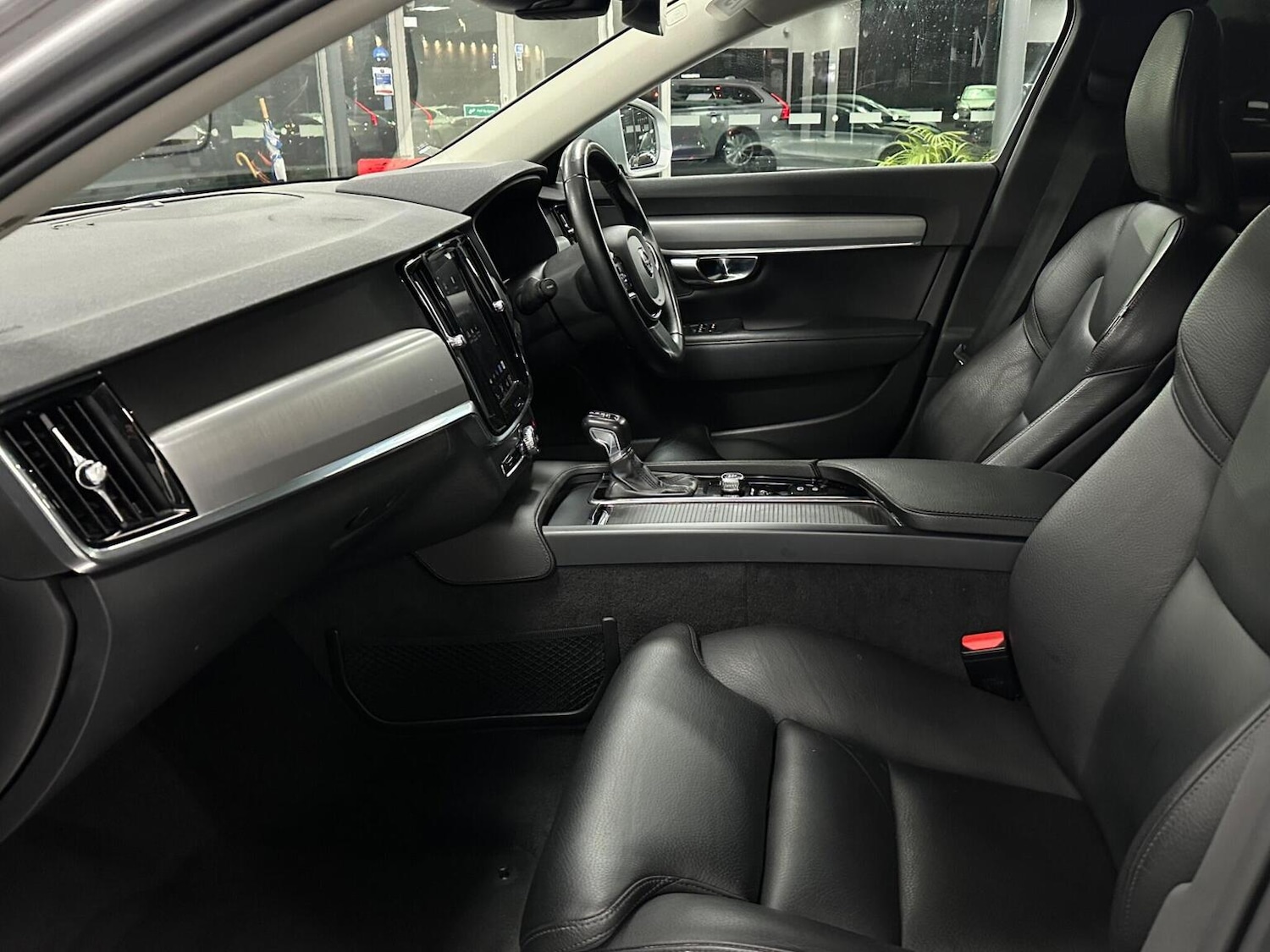 Used Volvo V90 2019 for sale - 76687118: Photo 40