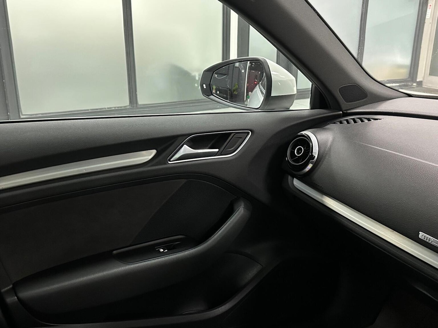 Used Audi A3 2016 for sale - 76656221: Photo 31