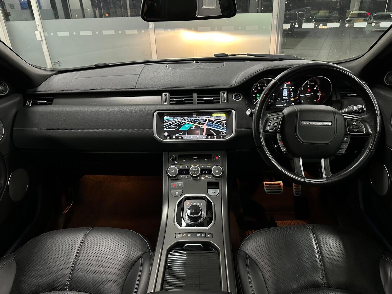 Used Land Rover Range Rover Evoque 2018 for sale - 76699370: Photo 15