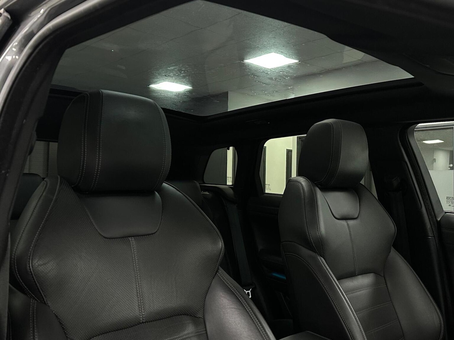 Used Land Rover Range Rover Evoque 2018 for sale - 76699370: Photo 22