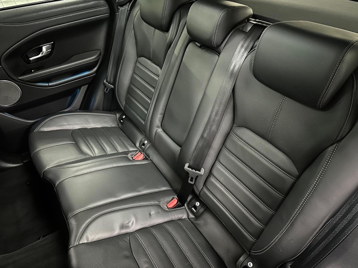 Used Land Rover Range Rover Evoque 2018 for sale - 76699370: Photo 37