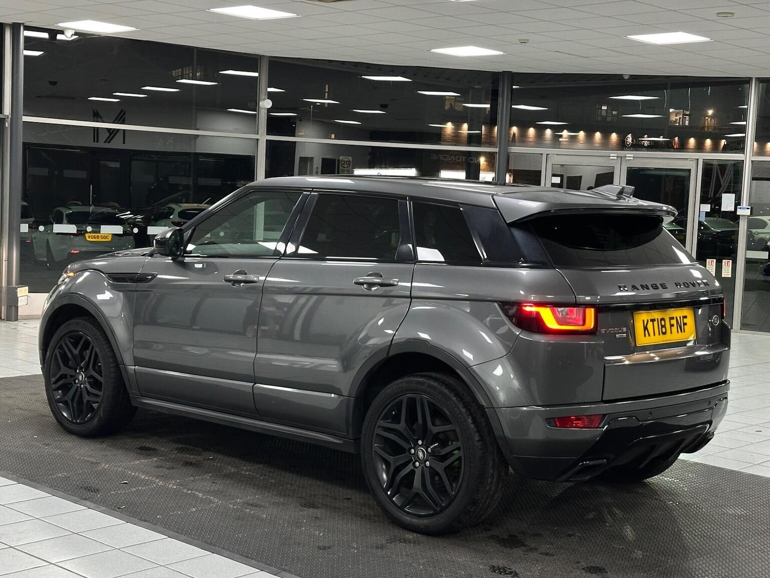 Used Land Rover Range Rover Evoque 2018 for sale - 76699370: Photo 9