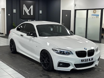 Used BMW 2 Series 2018 for sale - 76784981: Photo