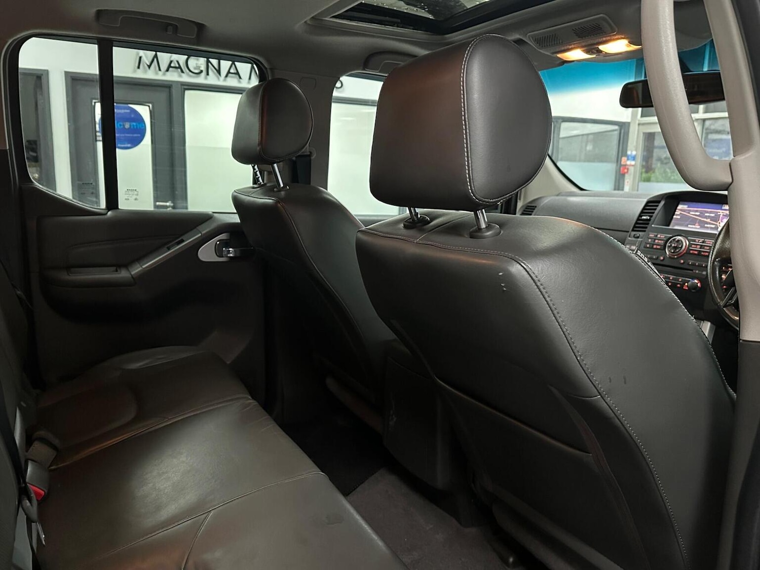 Used Nissan Navara 2014 for sale - 76769814: Photo 33