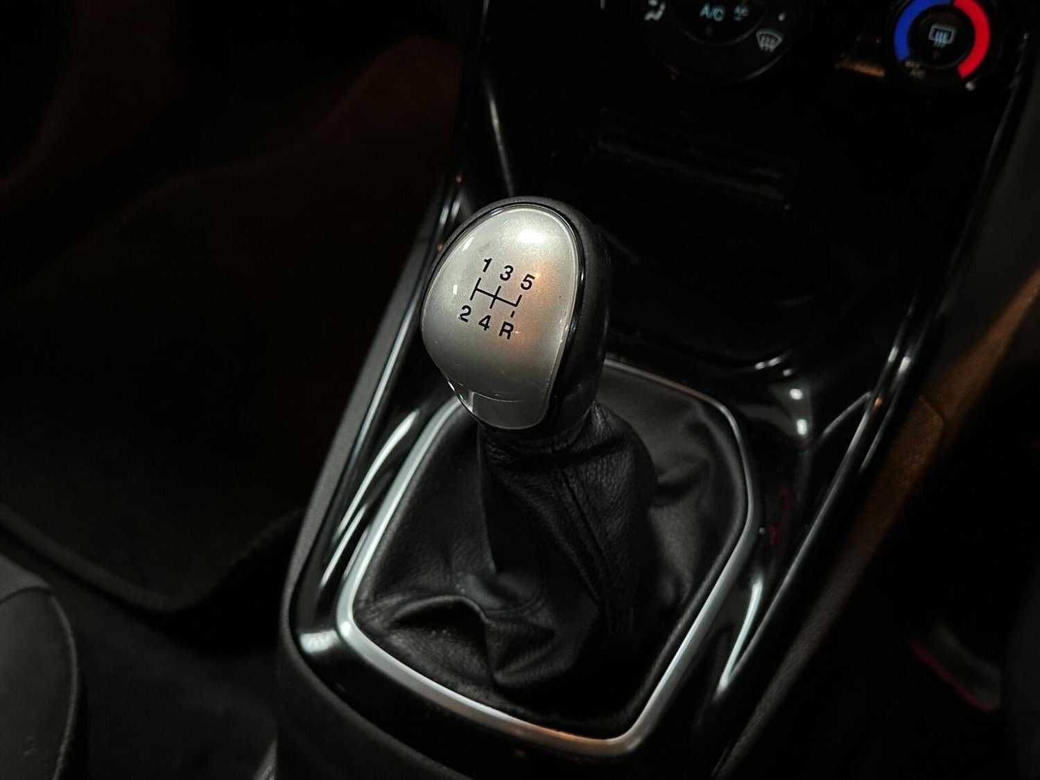 Used Ford Fiesta 2013 for sale - 77027953: Photo 18