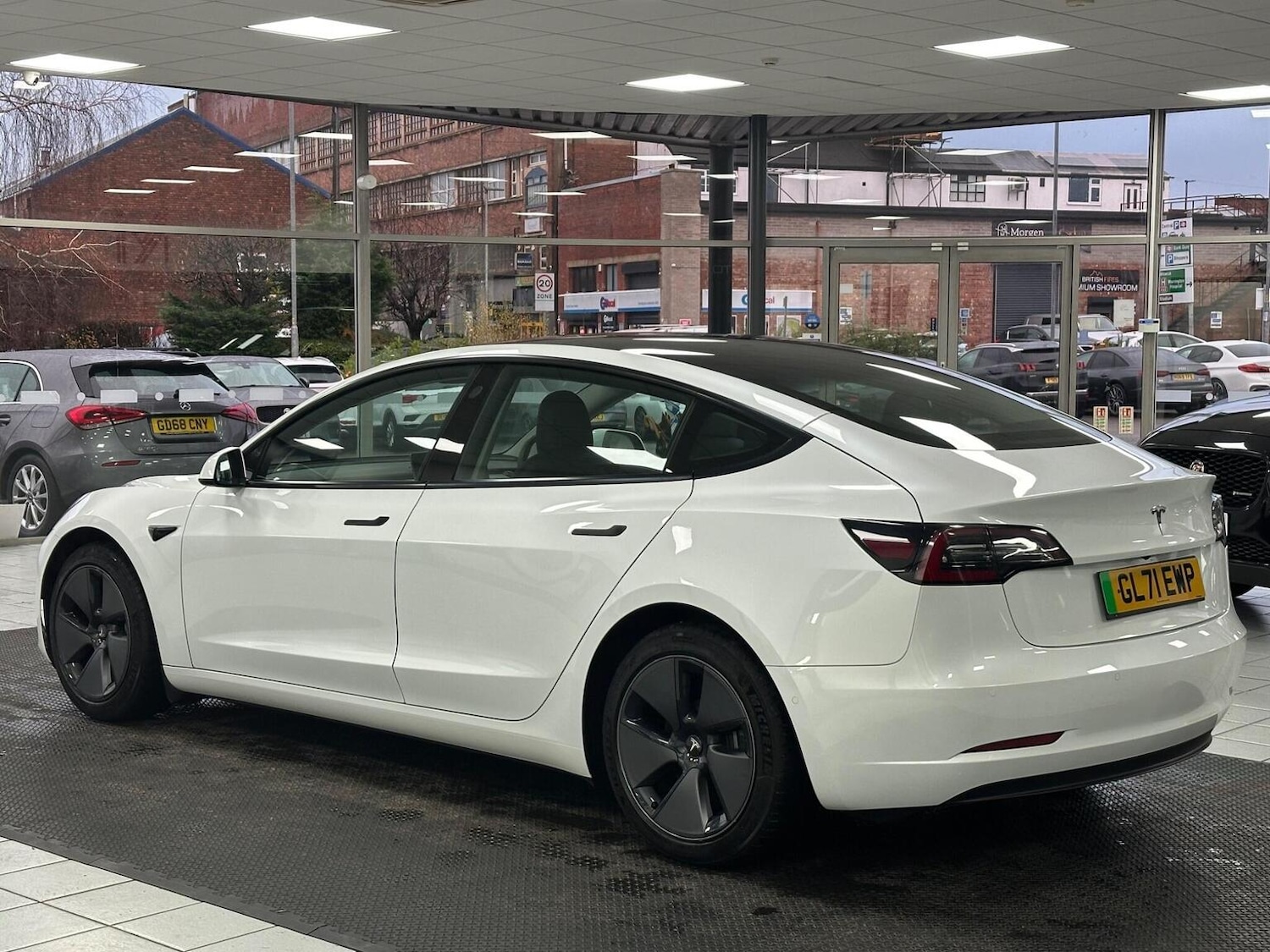 Used Tesla Model 3 2021 for sale - 76784955: Photo 8
