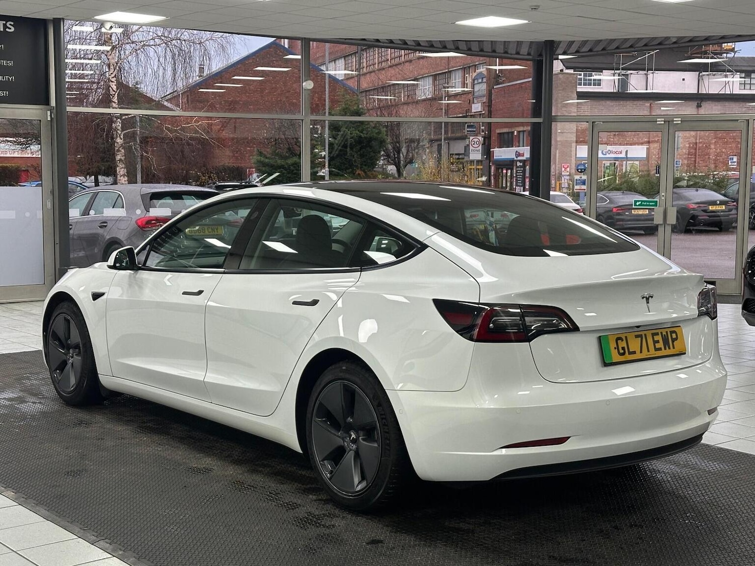 Used Tesla Model 3 2021 for sale - 76784955: Photo 9