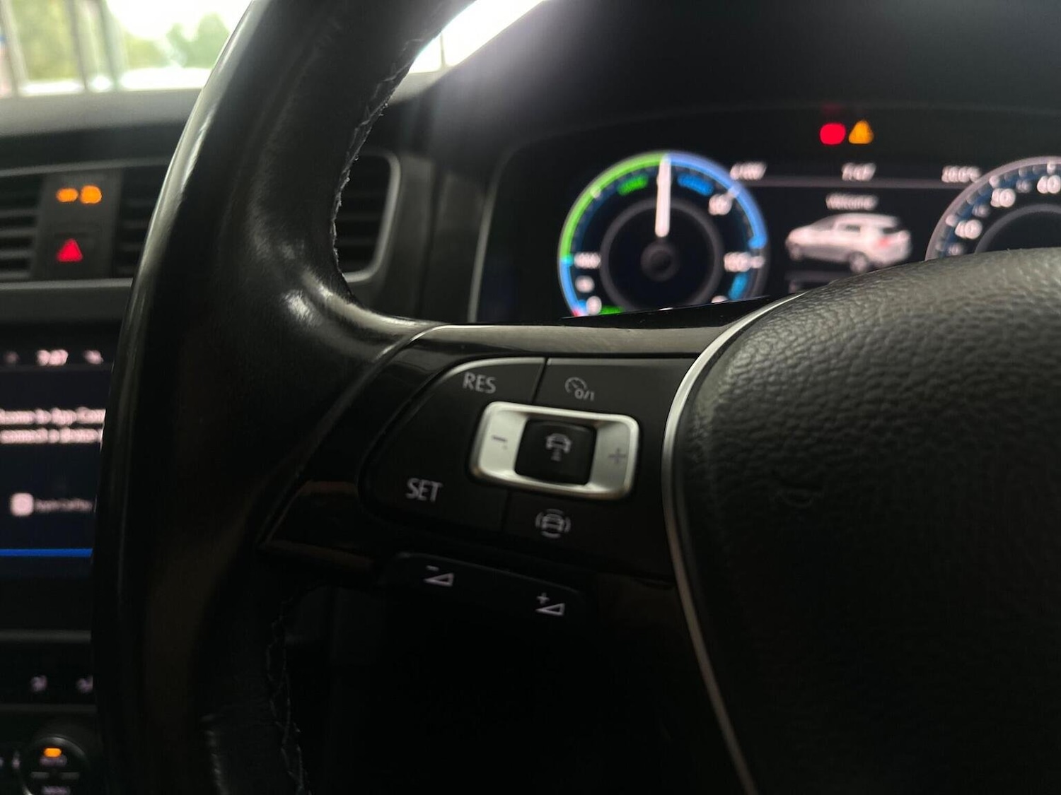 Used Volkswagen Golf 2019 for sale - 76891740: Photo 19