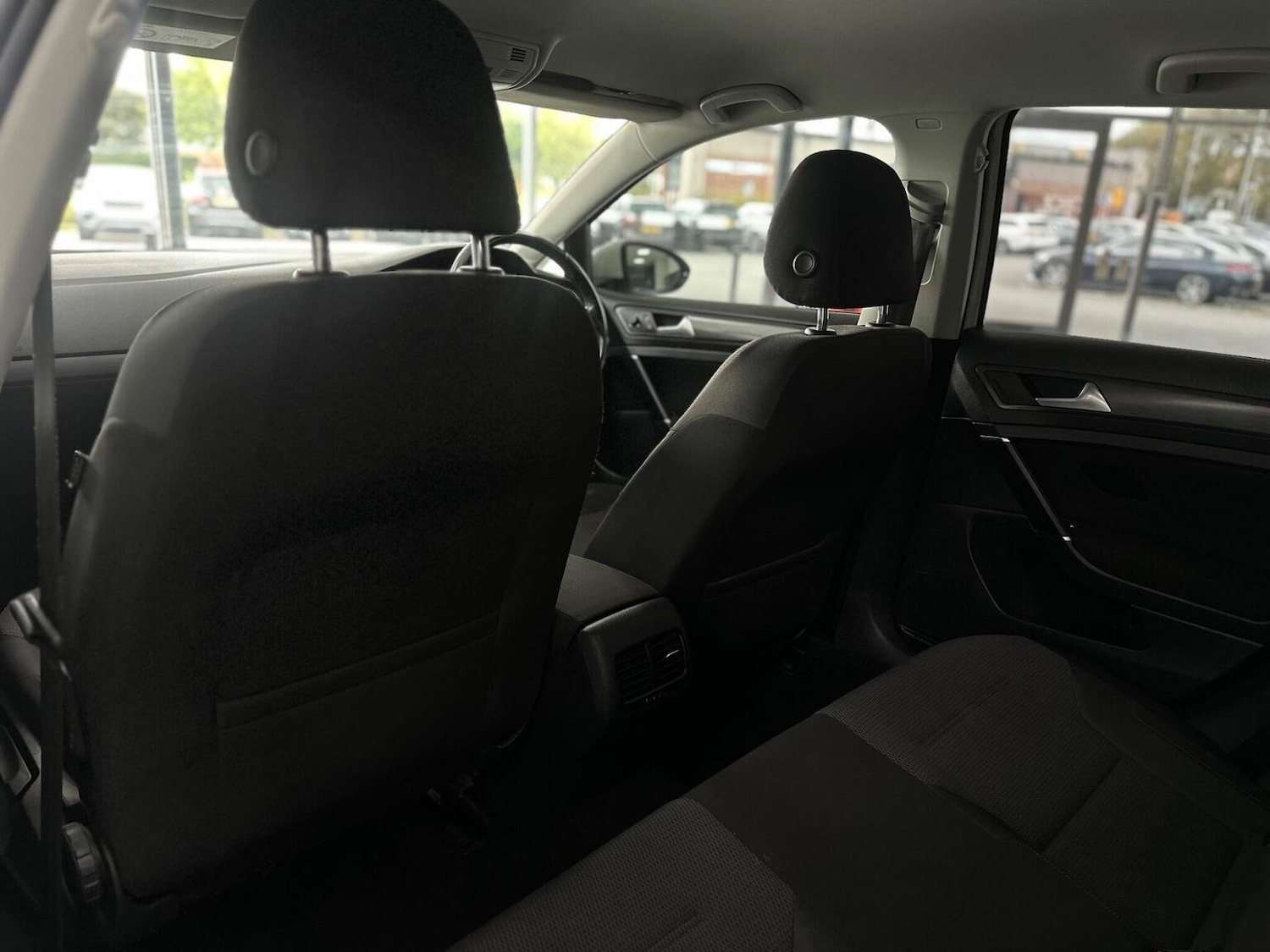 Used Volkswagen Golf 2019 for sale - 76891740: Photo 29