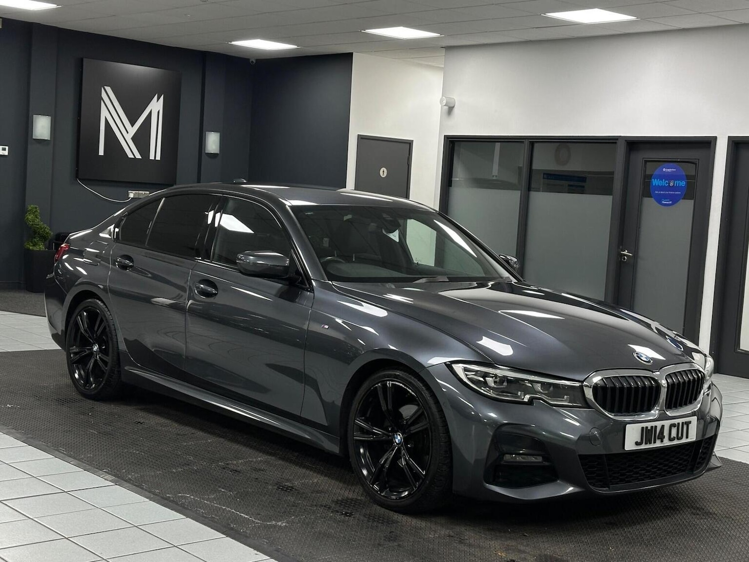 Used BMW 3 Series 2020 for sale - 76656133: Photo 2