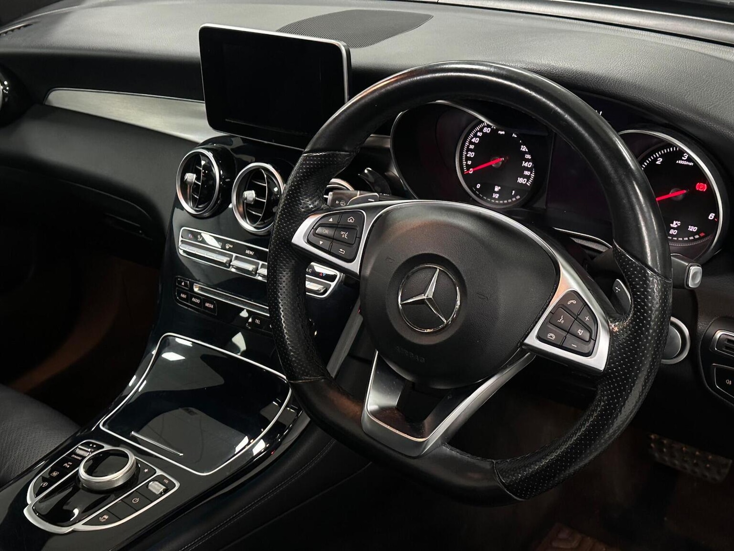 Used Mercedes-Benz GLC 2018 for sale - 77159280: Photo 14