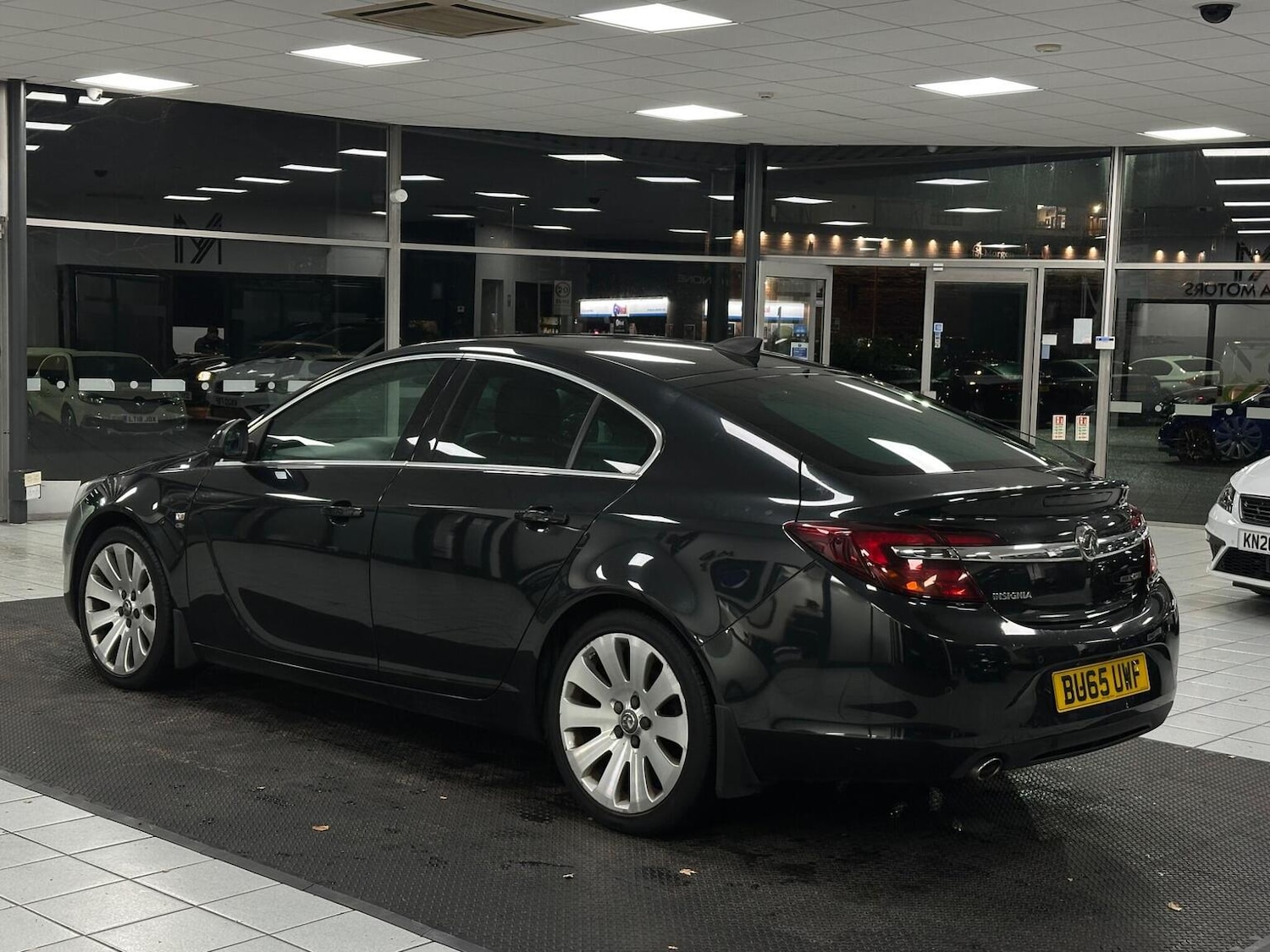 Used Vauxhall Insignia 2015 for sale - 76769736: Photo 5