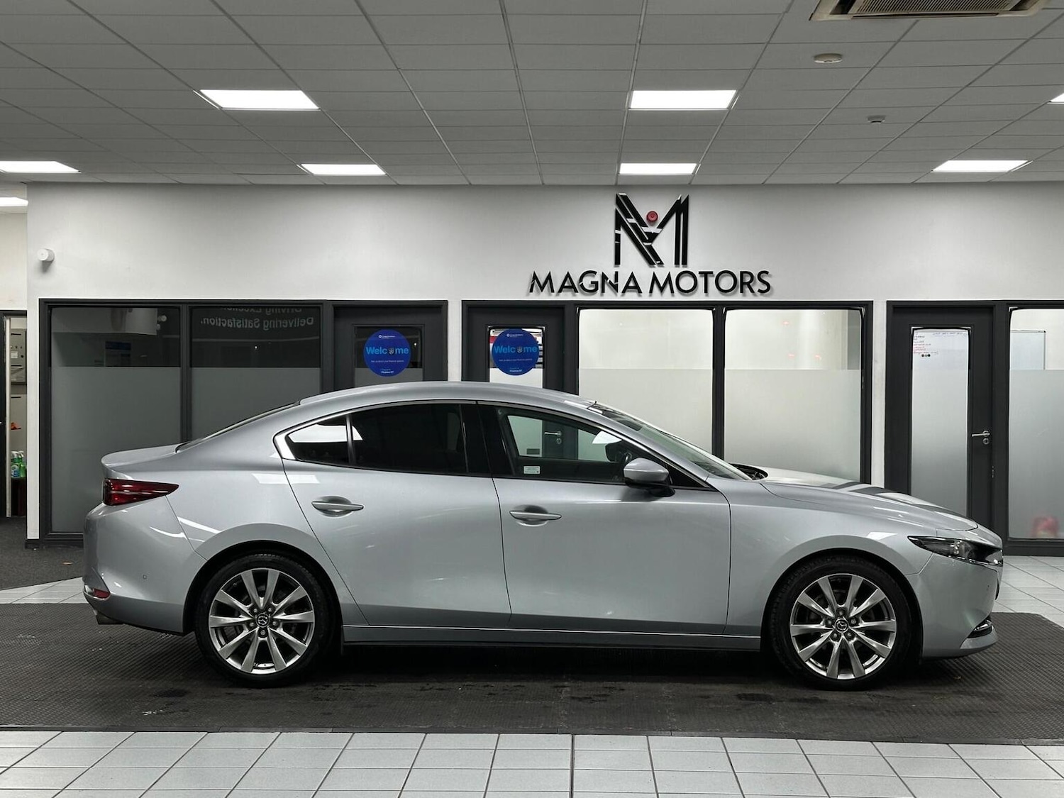 Used Mazda Mazda3 2020 for sale - 76656022: Photo 3