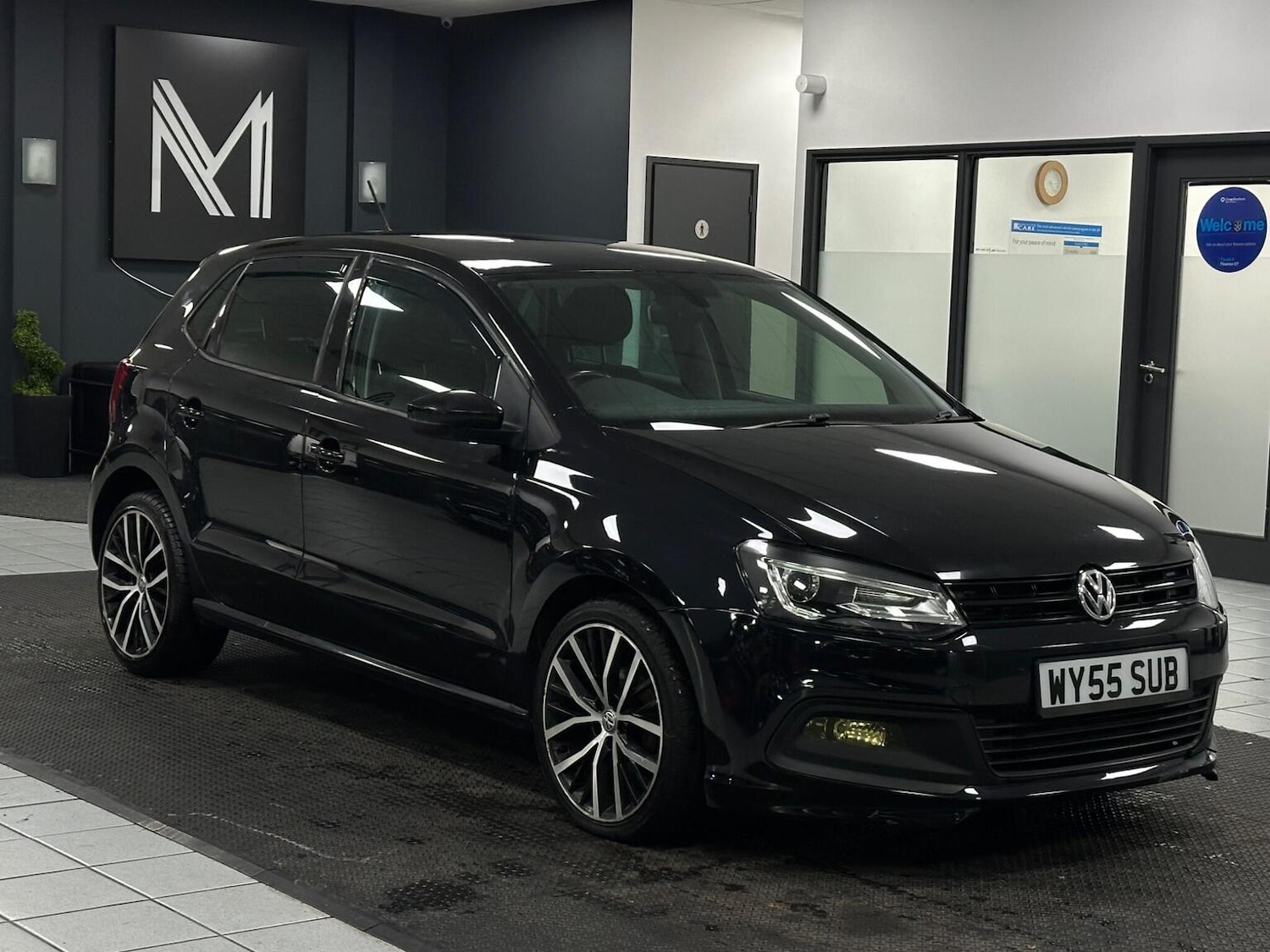 Used Volkswagen Polo 2017 for sale - 76877608: Photo 1