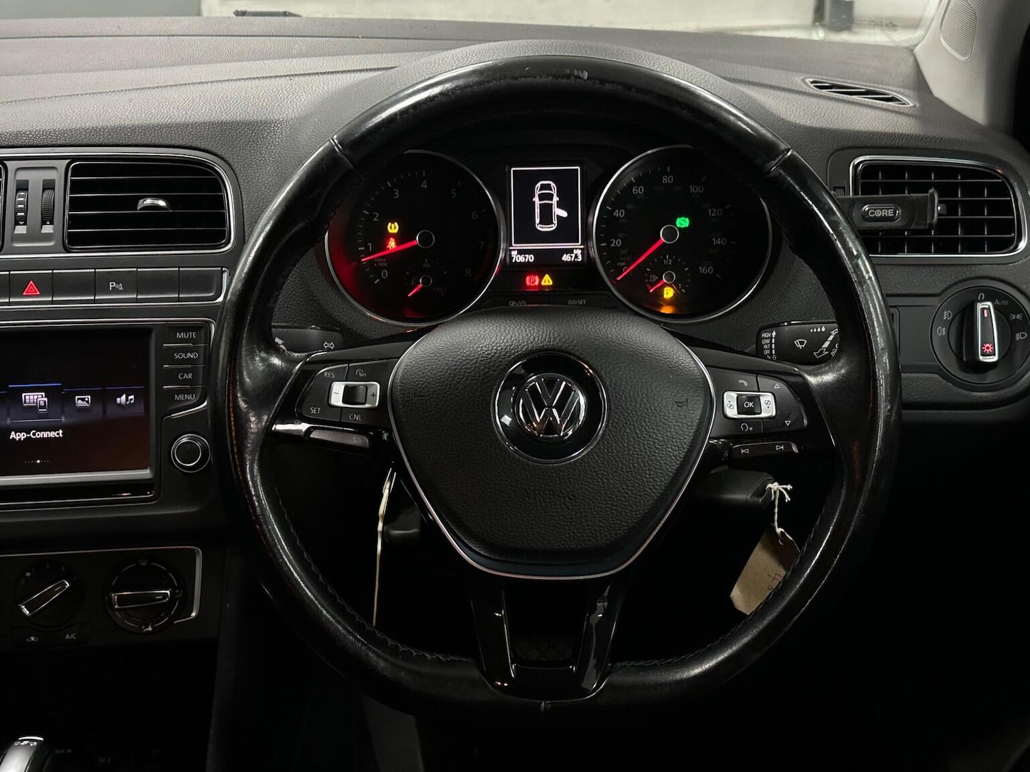 Used Volkswagen Polo 2017 for sale - 76877608: Photo 17