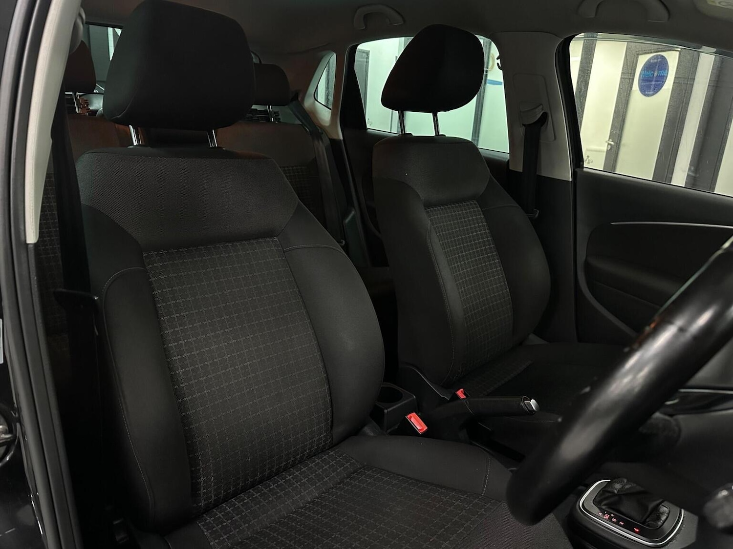 Used Volkswagen Polo 2017 for sale - 76877608: Photo 20