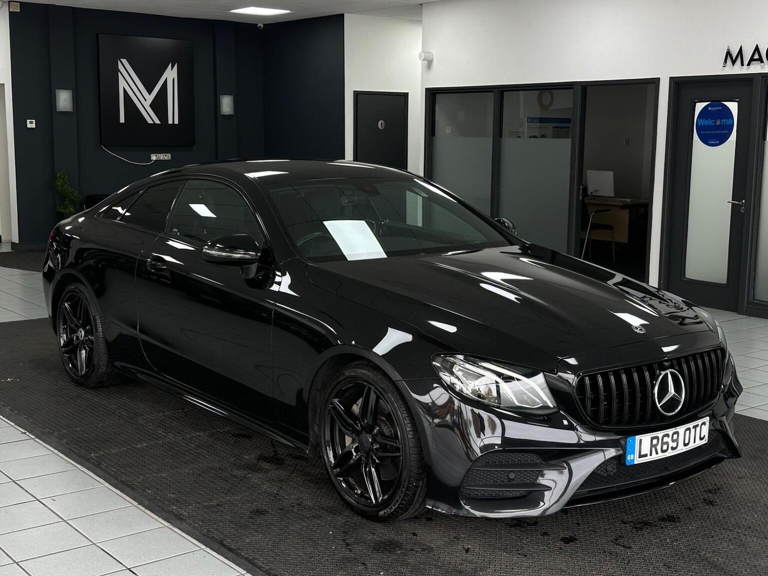 Used Mercedes-Benz E Class 2019 for sale - 76656237: Photo 1