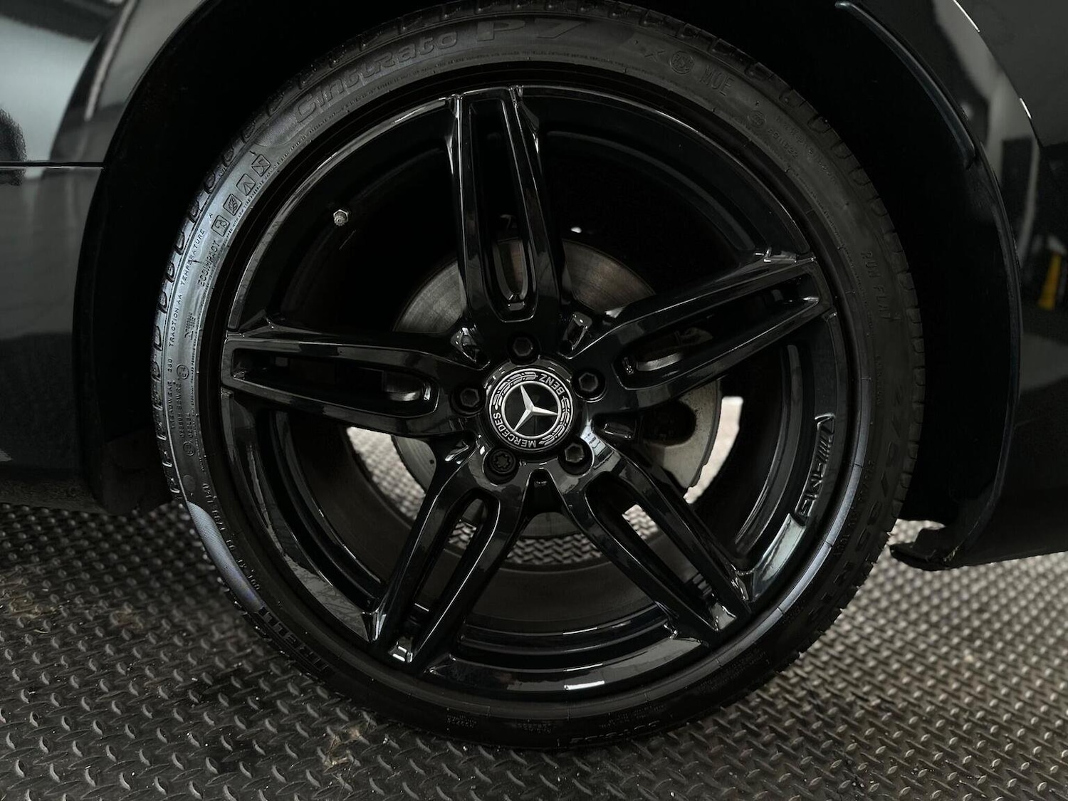 Used Mercedes-Benz E Class 2019 for sale - 76656237: Photo 29