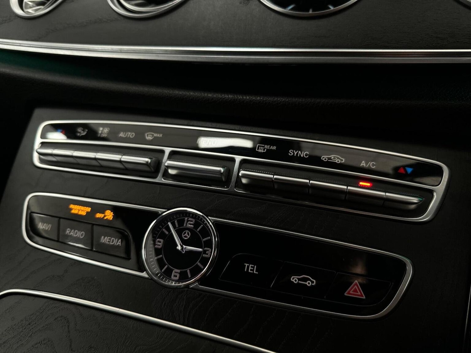 Used Mercedes-Benz E Class 2019 for sale - 76656237: Photo 39