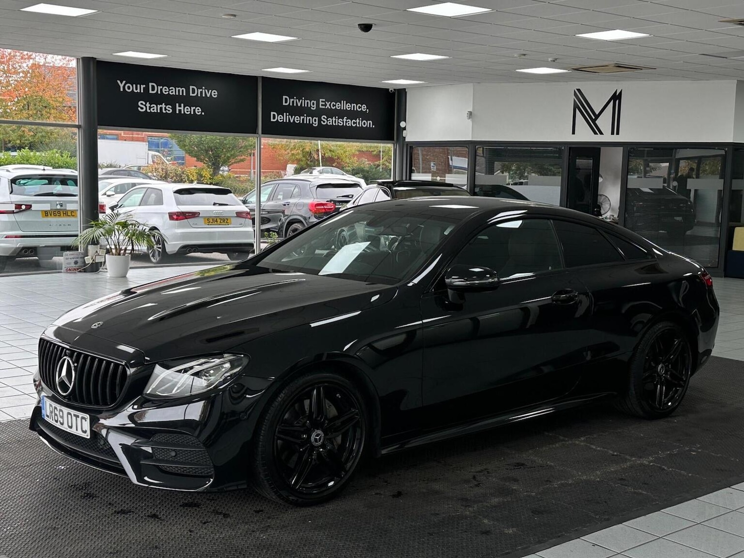 Used Mercedes-Benz E Class 2019 for sale - 76656237: Photo 8