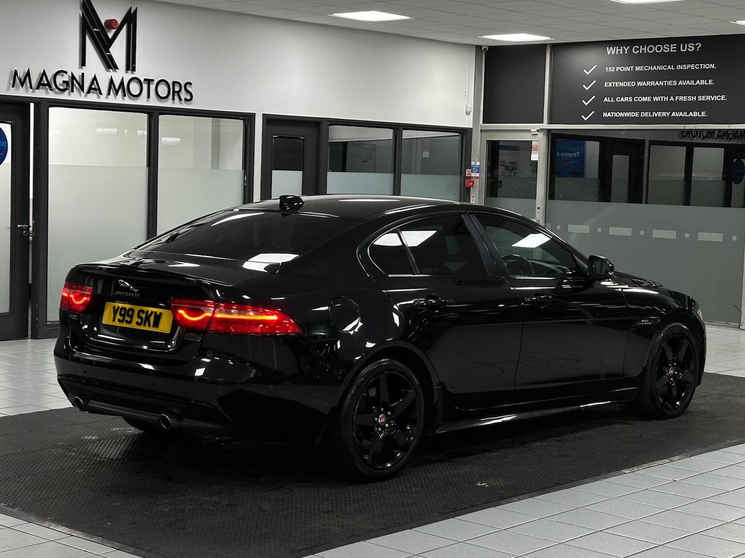 Used Jaguar XE 2017 for sale - 76656240: Photo 12