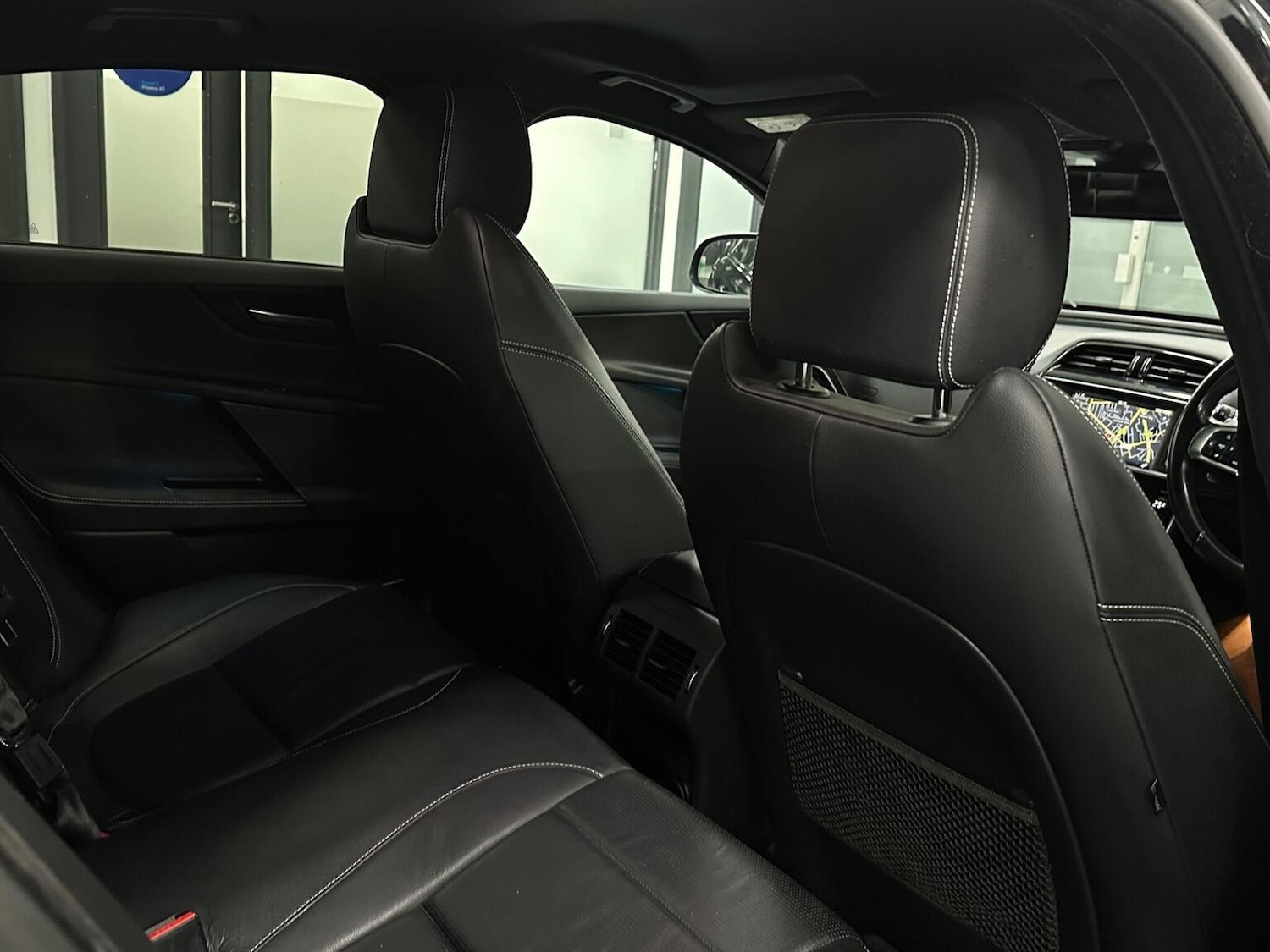 Used Jaguar XE 2017 for sale - 76656240: Photo 30