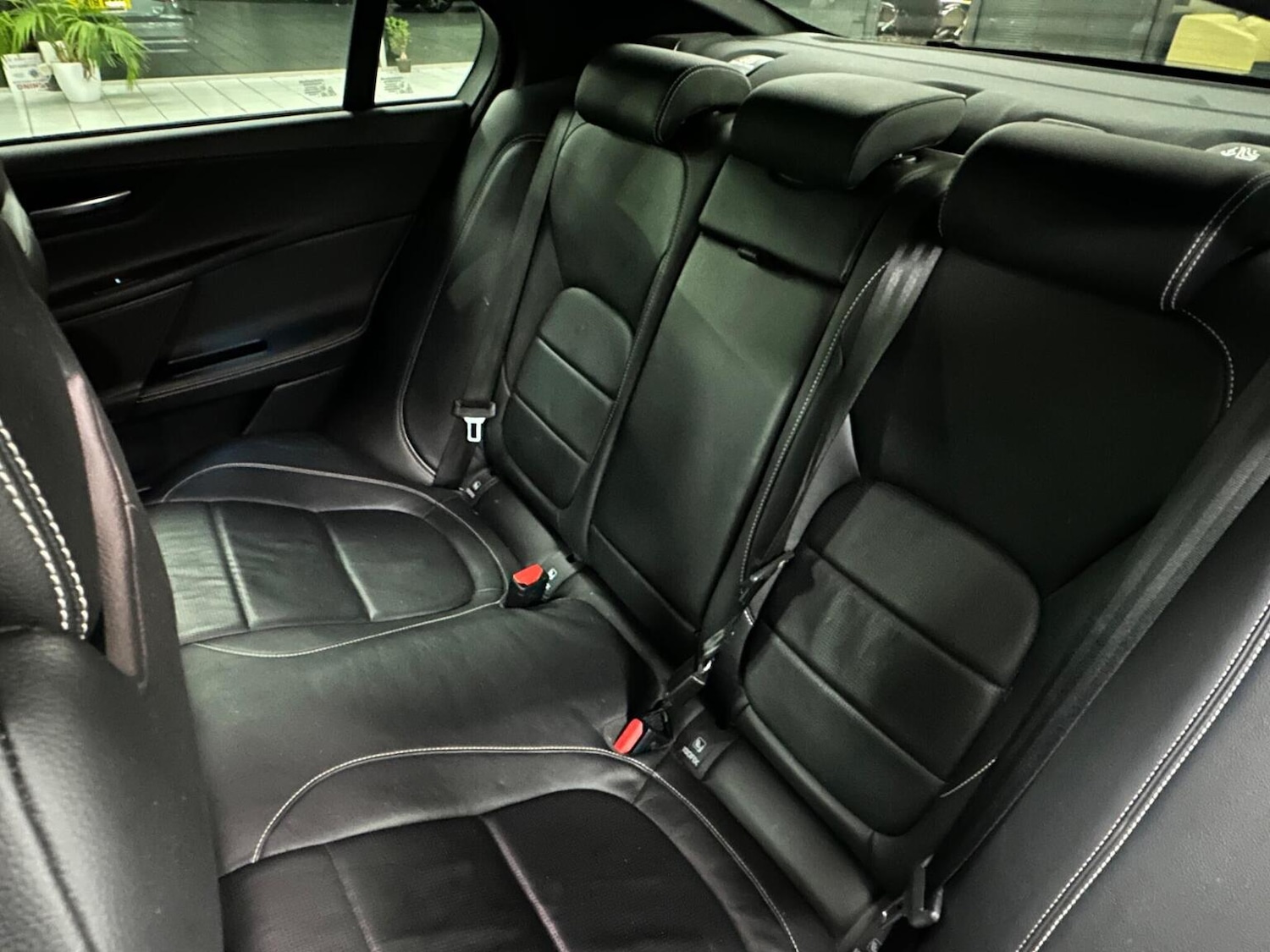 Used Jaguar XE 2017 for sale - 76656240: Photo 35