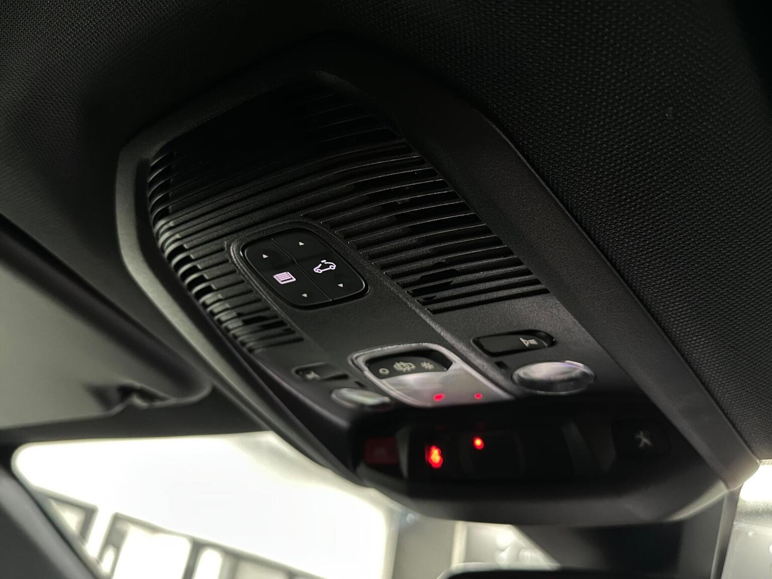 Used Peugeot 5008 2019 for sale - 76785114: Photo 32