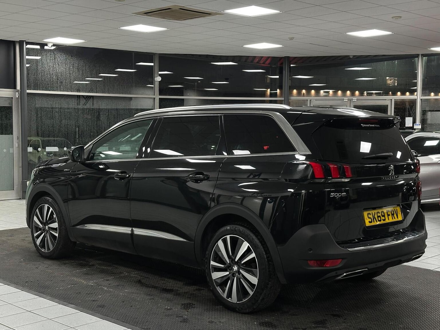 Used Peugeot 5008 2019 for sale - 76785114: Photo 8