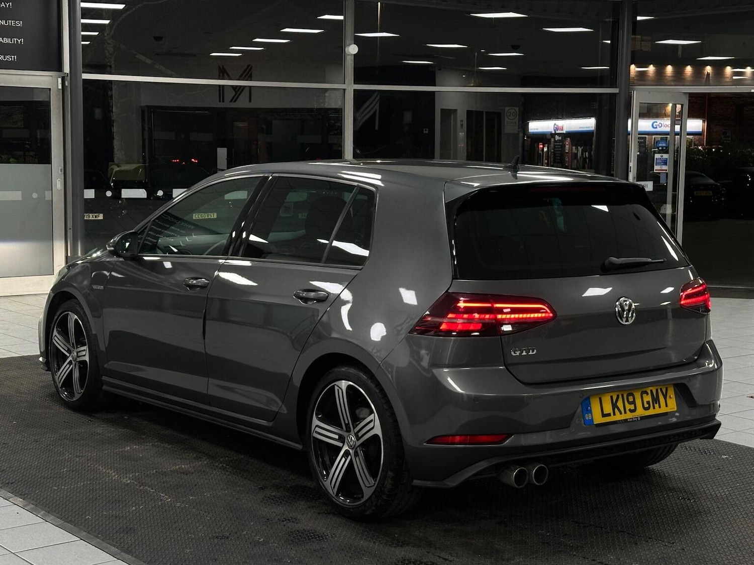 Used Volkswagen Golf 2019 for sale - 76911097: Photo 10