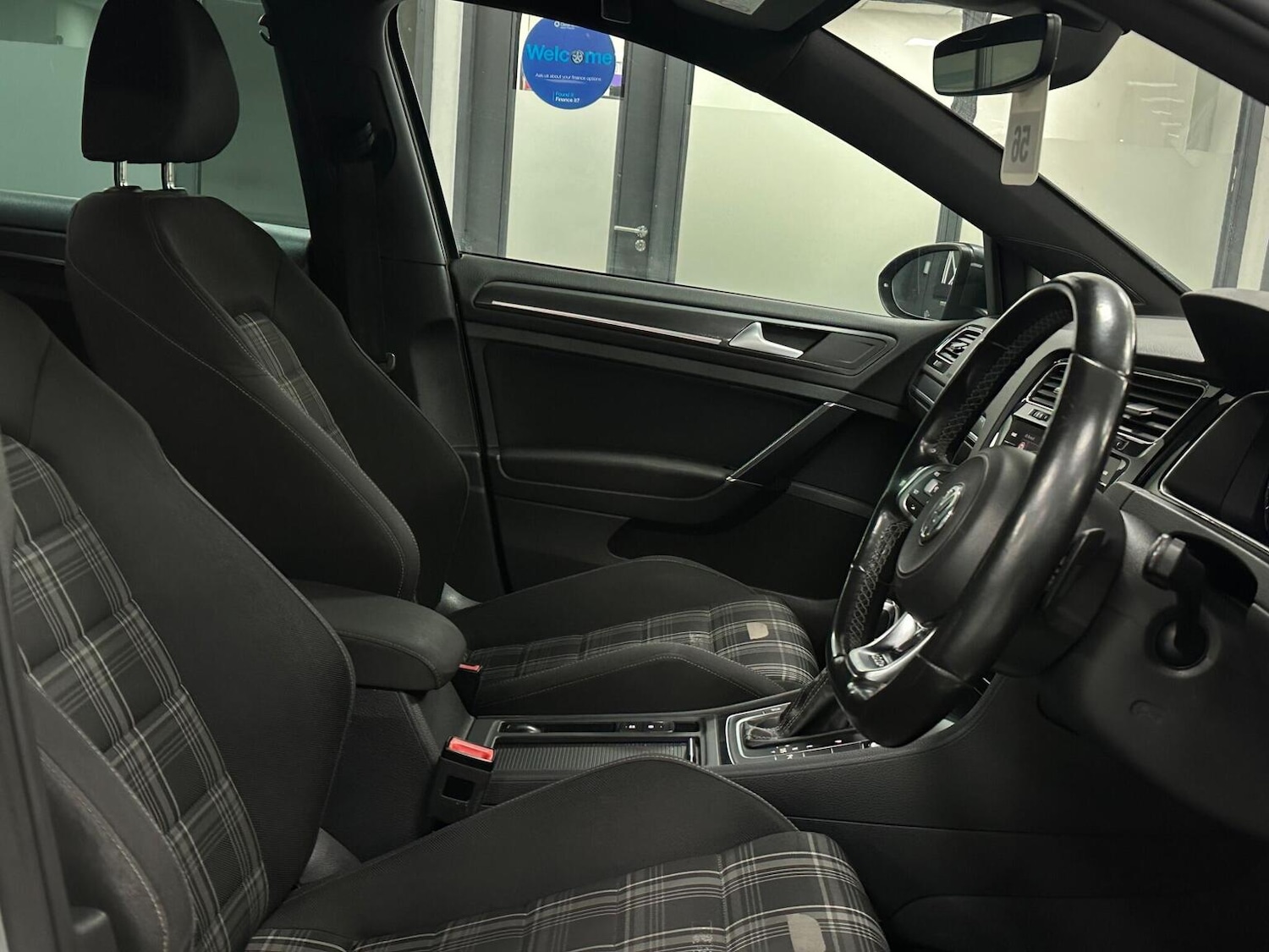 Used Volkswagen Golf 2019 for sale - 76911097: Photo 21